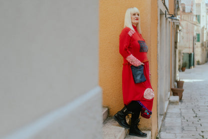 HALJINA RED
