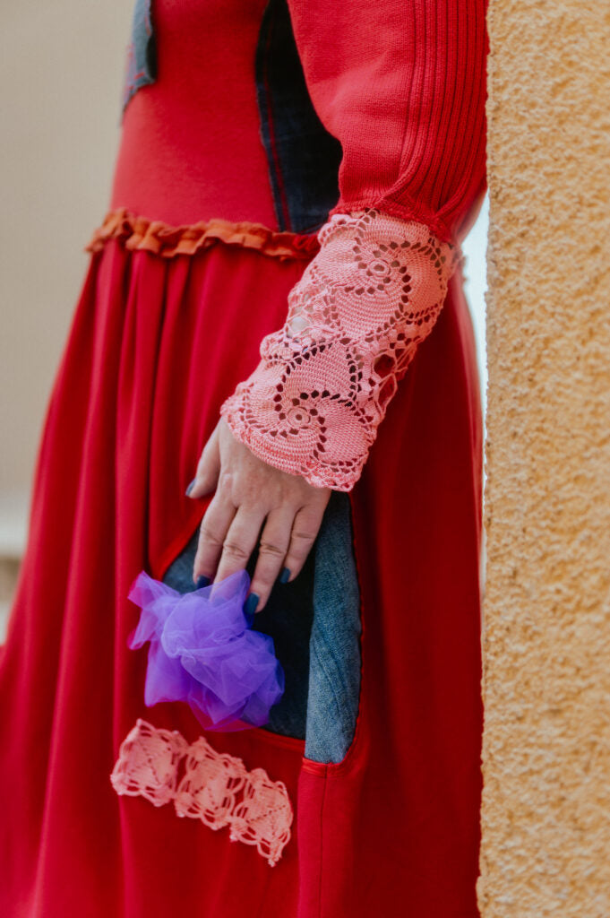 HALJINA RED