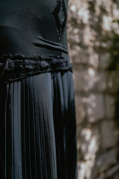 HALJINA “BACK TO BLACK“